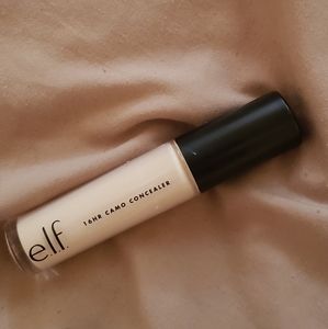 E.L.F concealer soft peach 🍑